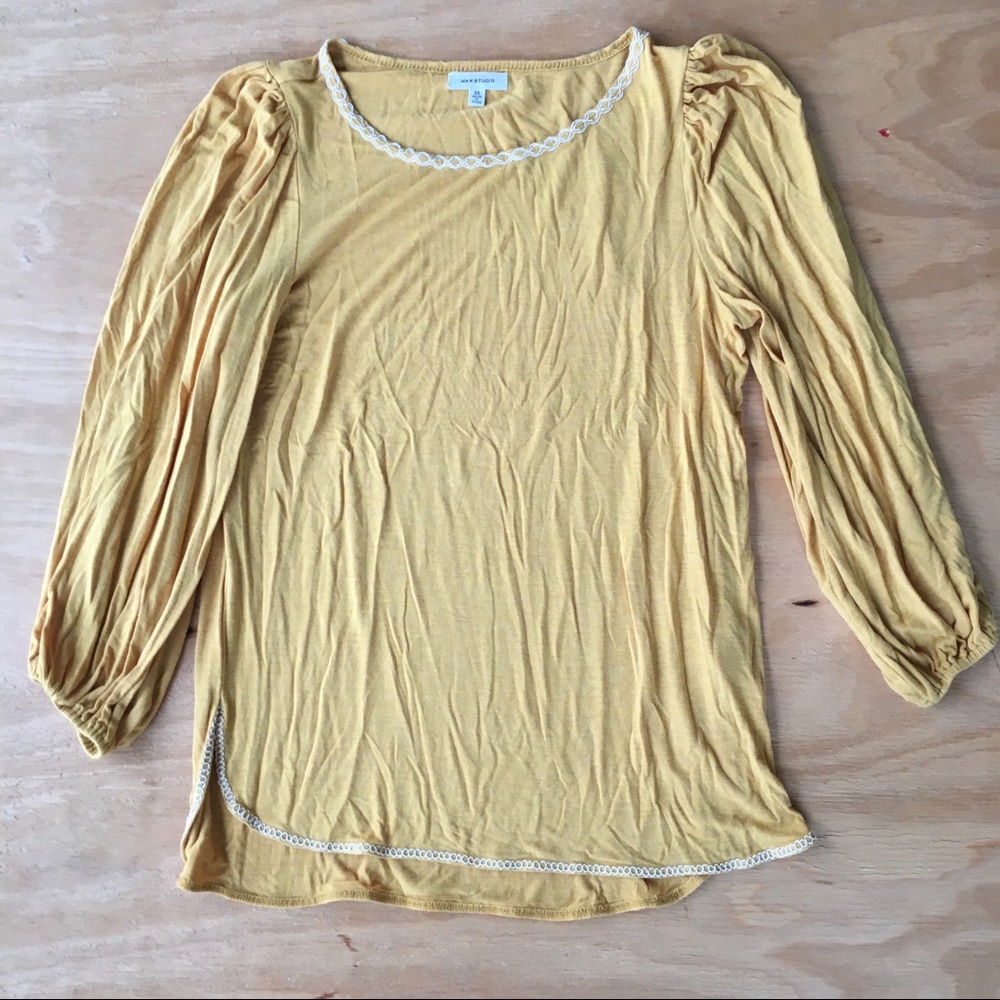 Max Studio Yellow Embroidered Gathered Sleeves Top
